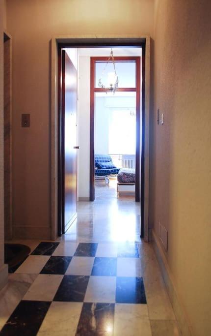 Affascinante Bilocale Con Piscina Apartment Бордихера Екстериор снимка
